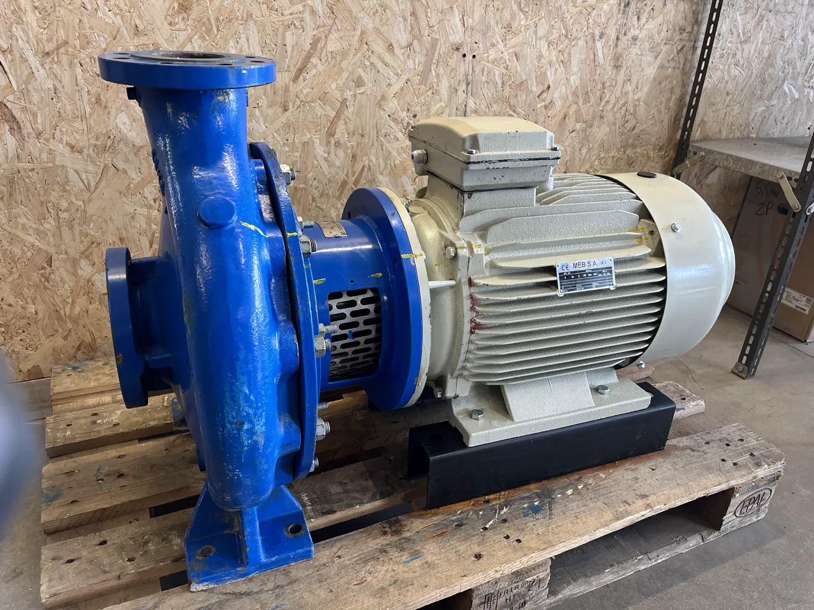 Groupe motopompe centrifuge avec moteur électrique pris en charge par TCA Industries